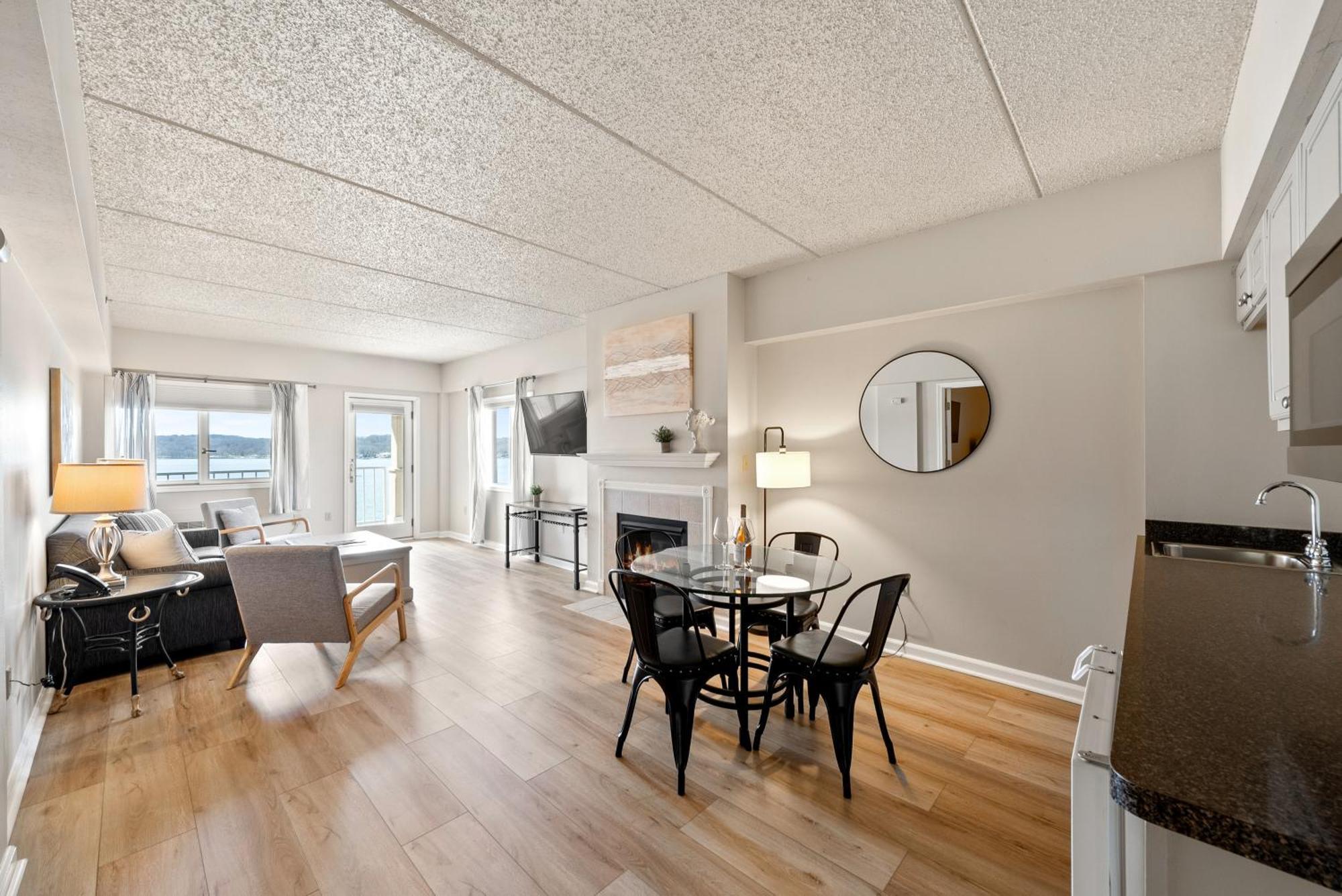 Bella Vista Suites Lake Geneva Luaran gambar